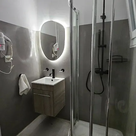 Mykonos4islands Seaside And 게스트하우스 칼로 리바디