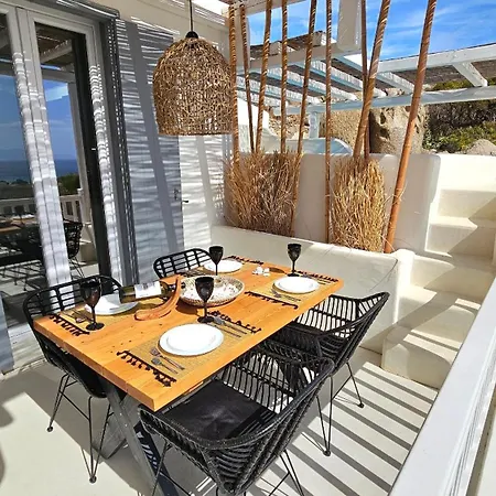 게스트하우스 Mykonos4islands Seaside And 4*