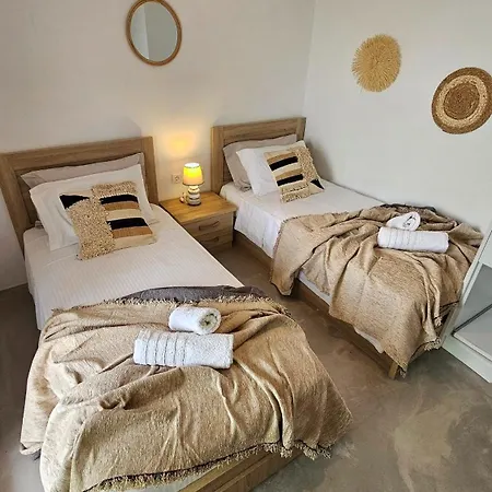 Mykonos4islands Seaside Homes And Guest house *