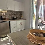 Mykonos4islands Seaside And Gæstehus 4*