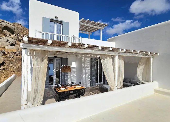 Guest house Mykonos4islands Seaside And 4*