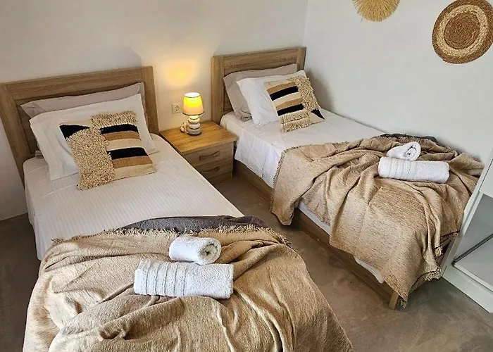 Mykonos4islands Seaside And Guest house 4*