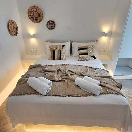 Mykonos4islands Seaside And 4* 칼로 리바디