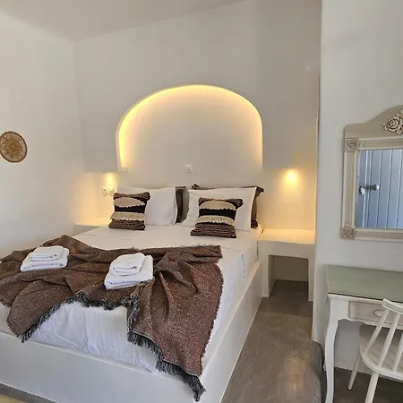 게스트하우스 Mykonos4islands Seaside And 칼로 리바디